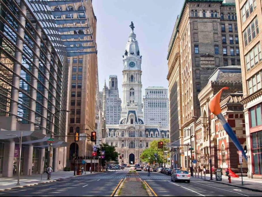 503 Bohemian Romance Apartments In Center City Philadelphia Buitenkant foto