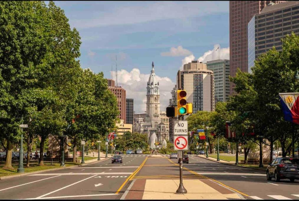 503 Bohemian Romance Apartments In Center City Philadelphia Buitenkant foto